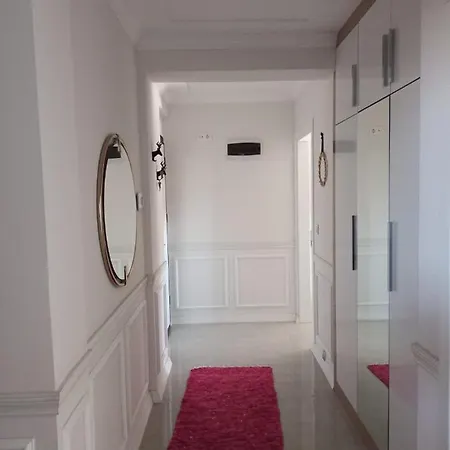 Dublex House - Near The Airport And Sea And In The Lägenhet Dalaman